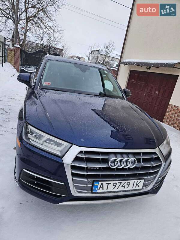 Внедорожник / Кроссовер Audi Q5 2020 в Ивано-Франковске