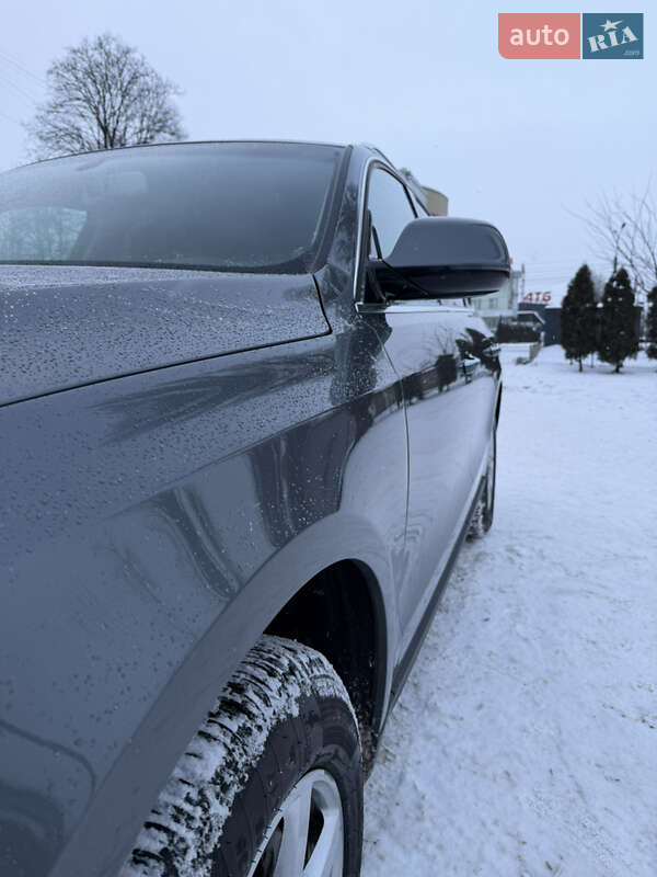 Внедорожник / Кроссовер Audi Q5 2015 в Каменец-Подольском