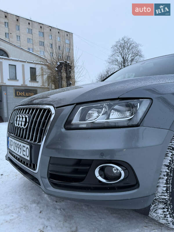 Внедорожник / Кроссовер Audi Q5 2015 в Каменец-Подольском