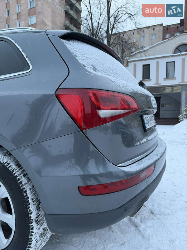Внедорожник / Кроссовер Audi Q5 2015 в Каменец-Подольском