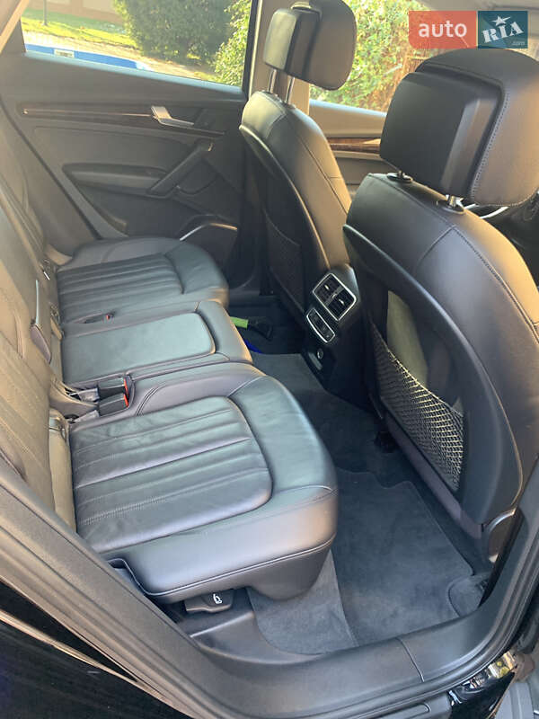 Внедорожник / Кроссовер Audi Q5 2017 в Ужгороде фото 7 Внедорожник / Кроссовер Audi Q5 2017 в Ужгороде