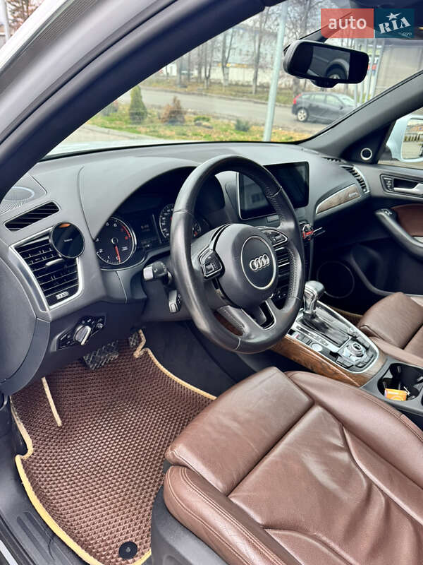 Внедорожник / Кроссовер Audi Q5 2012 в Тернополе