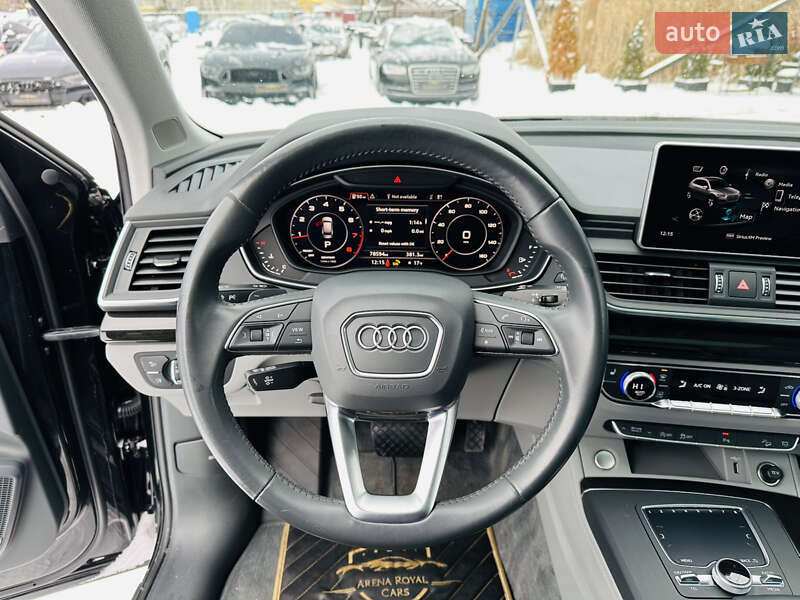 Внедорожник / Кроссовер Audi Q5 2019 в Харькове