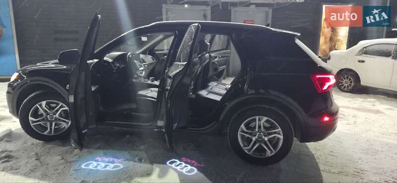 Внедорожник / Кроссовер Audi Q5 2018 в Днепре