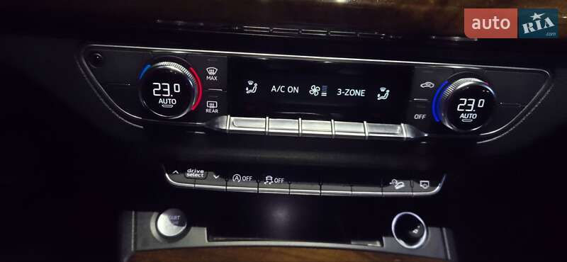 Внедорожник / Кроссовер Audi Q5 2018 в Днепре