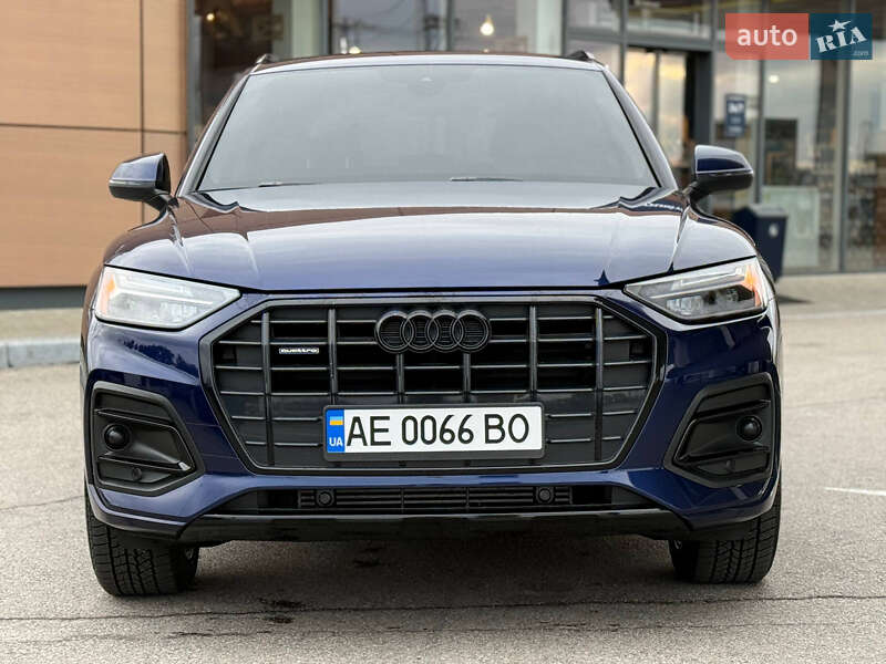 Внедорожник / Кроссовер Audi Q5 2020 в Днепре