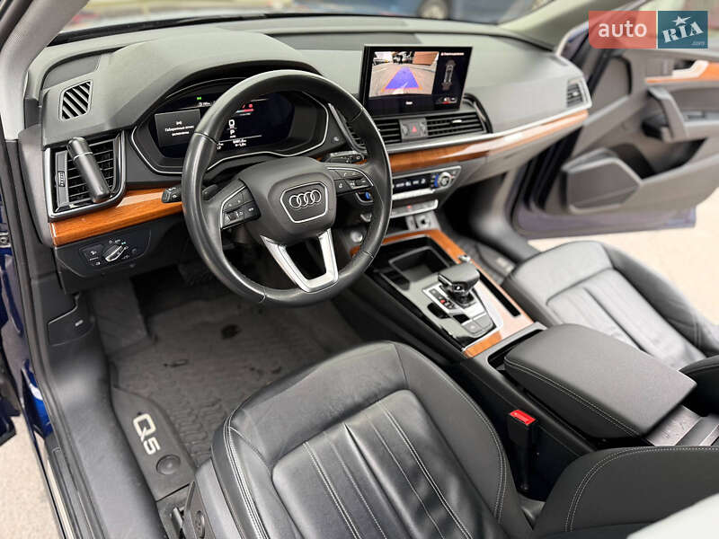 Внедорожник / Кроссовер Audi Q5 2020 в Днепре