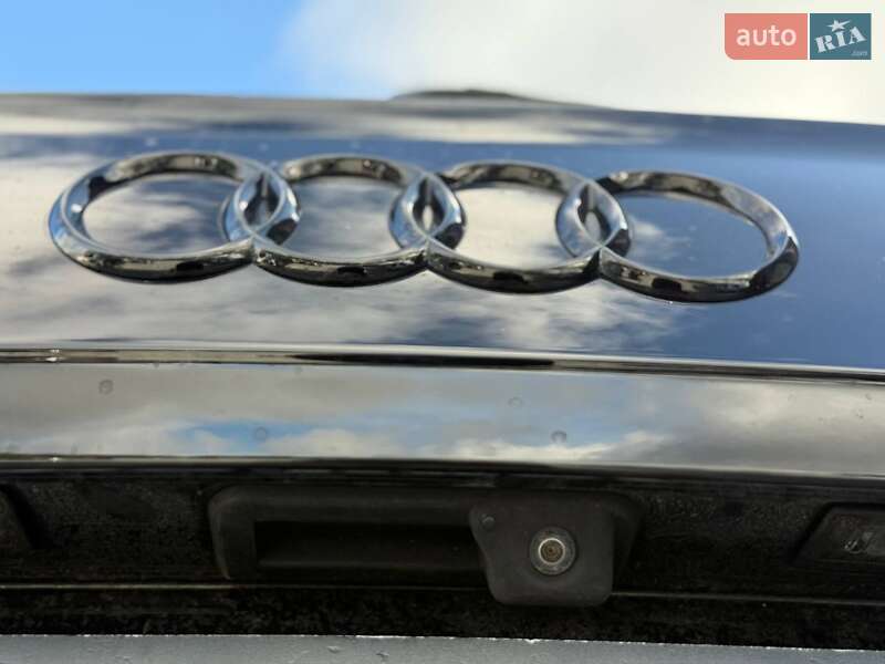 Внедорожник / Кроссовер Audi Q5 2017 в Ровно