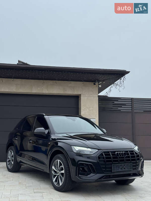 Внедорожник / Кроссовер Audi Q5 2024 в Одессе