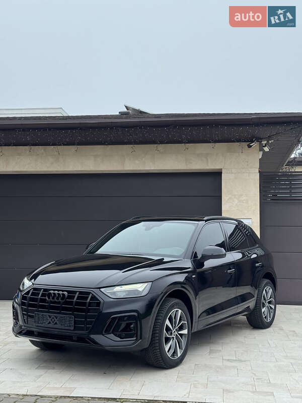 Внедорожник / Кроссовер Audi Q5 2024 в Одессе