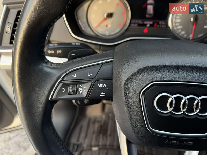 Внедорожник / Кроссовер Audi Q5 2018 в Киеве