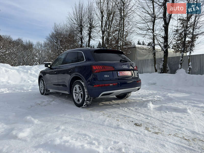 Внедорожник / Кроссовер Audi Q5 2018 в Тернополе