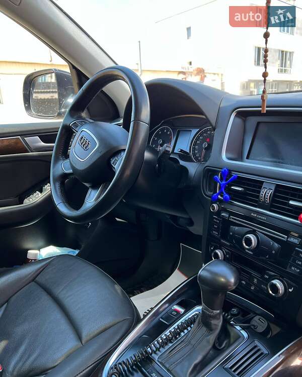 Внедорожник / Кроссовер Audi Q5 2013 в Львове