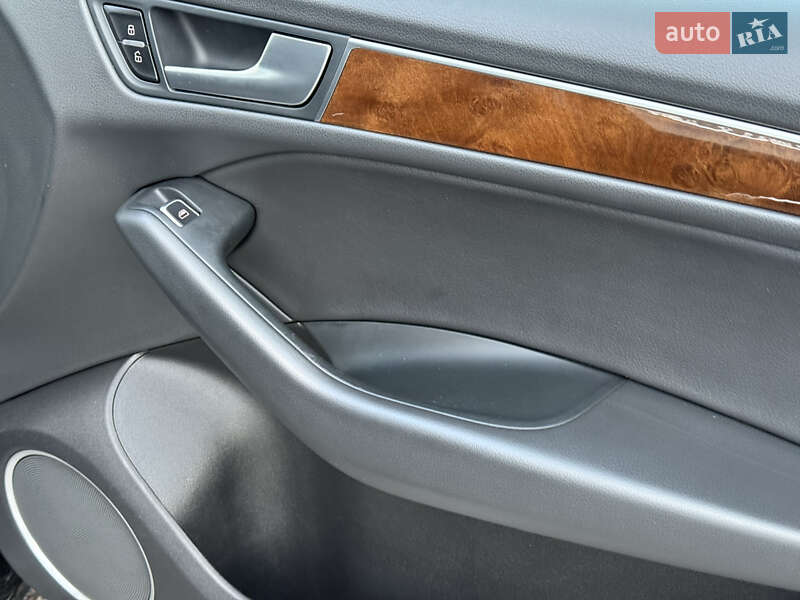 Внедорожник / Кроссовер Audi Q5 2015 в Полтаве