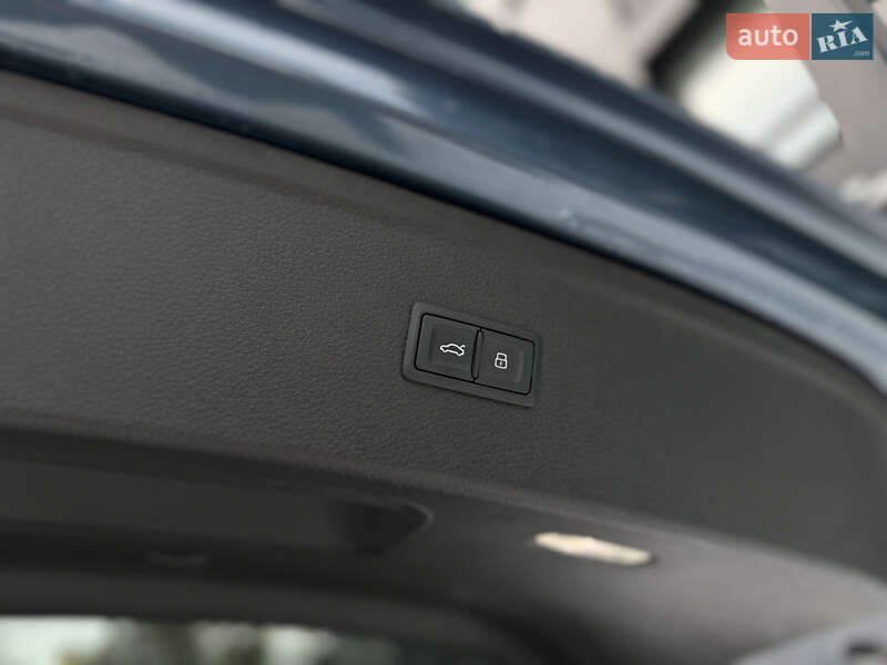 Внедорожник / Кроссовер Audi Q5 2018 в Львове