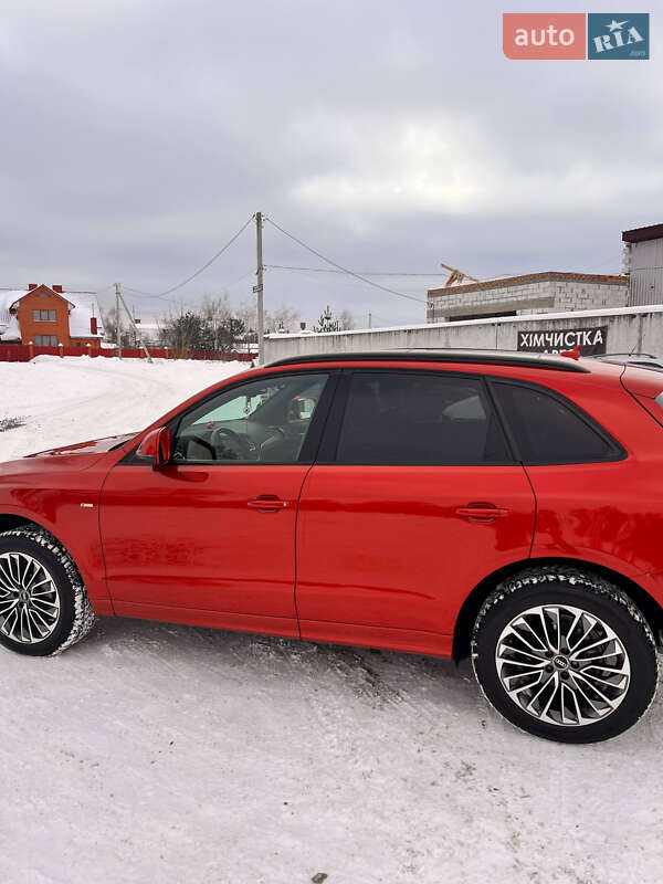 Внедорожник / Кроссовер Audi Q5 2014 в Костополе