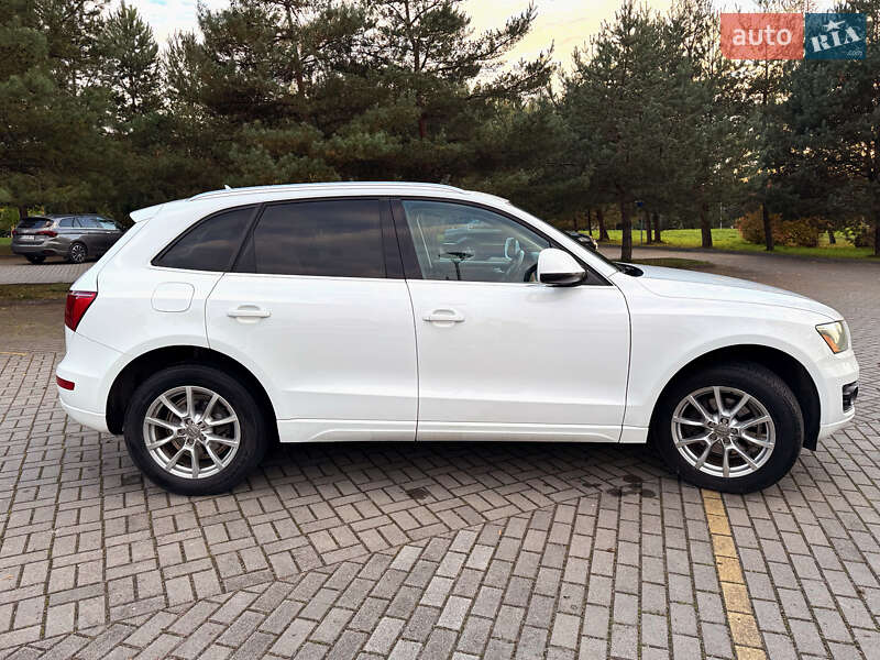 Внедорожник / Кроссовер Audi Q5 2011 в Дрогобыче