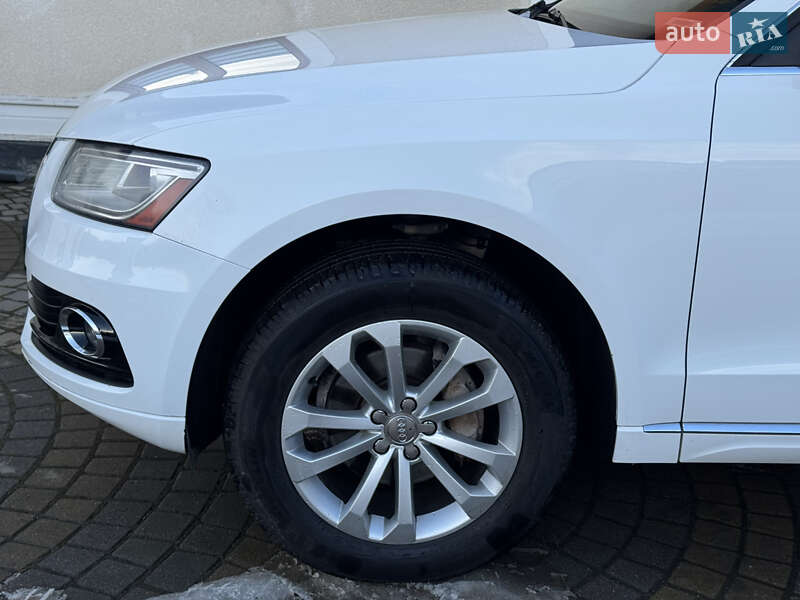 Внедорожник / Кроссовер Audi Q5 2015 в Коломые