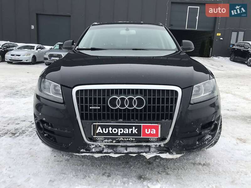 Внедорожник / Кроссовер Audi Q5 2010 в Львове
