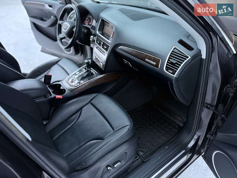 Внедорожник / Кроссовер Audi Q5 2016 в Львове