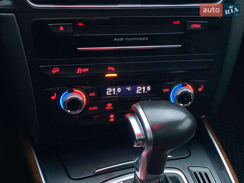 Внедорожник / Кроссовер Audi Q5 2014 в Киеве