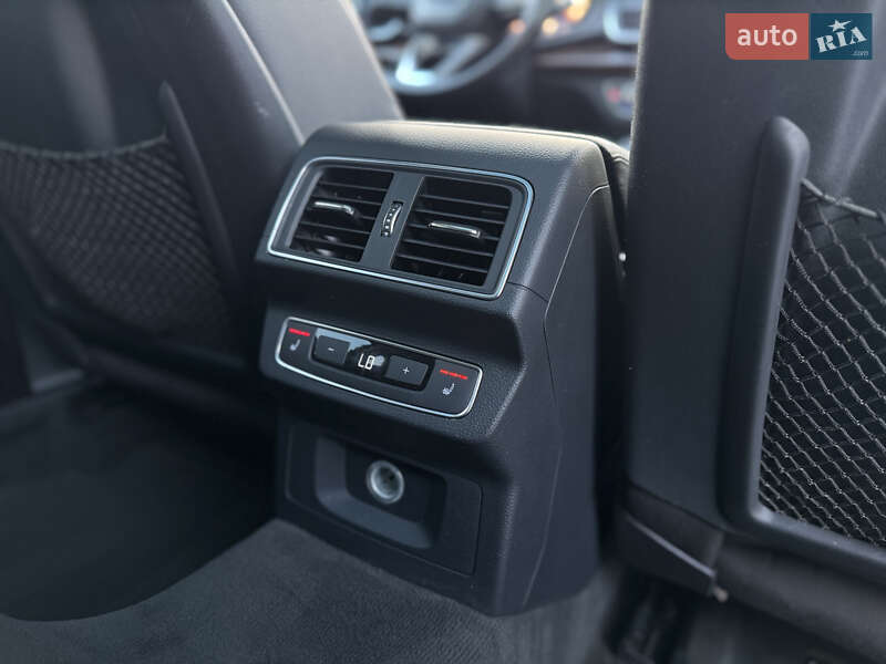 Внедорожник / Кроссовер Audi Q5 2018 в Тернополе