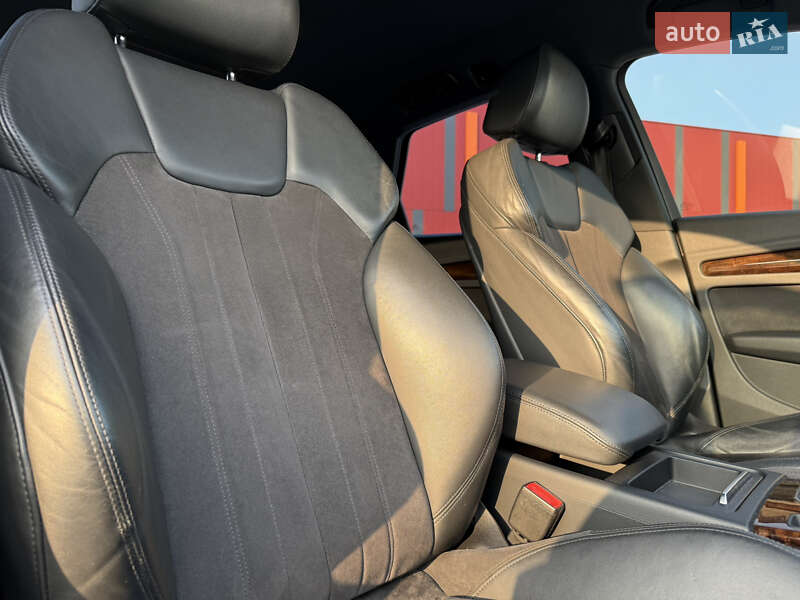 Внедорожник / Кроссовер Audi Q5 2017 в Киеве