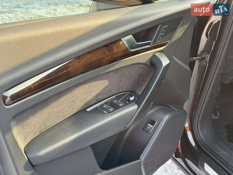 Внедорожник / Кроссовер Audi Q5 2017 в Киеве