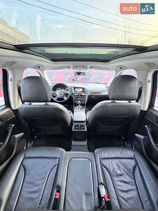 Внедорожник / Кроссовер Audi Q5 2011 в Сумах