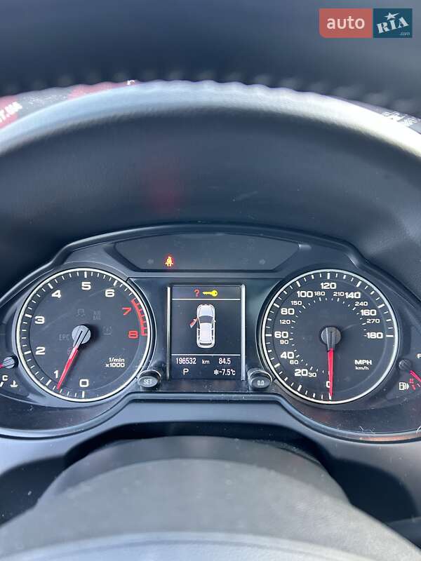 Внедорожник / Кроссовер Audi Q5 2011 в Сумах