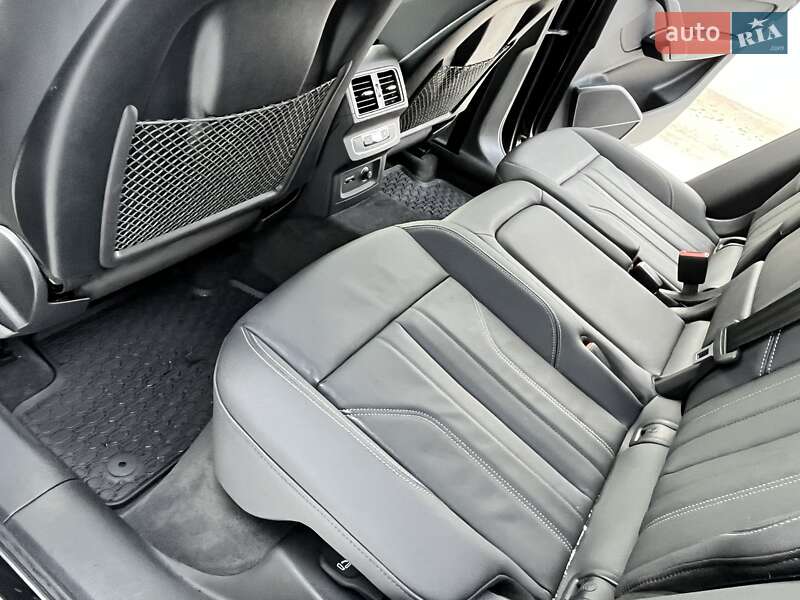 Внедорожник / Кроссовер Audi Q5 2023 в Киеве