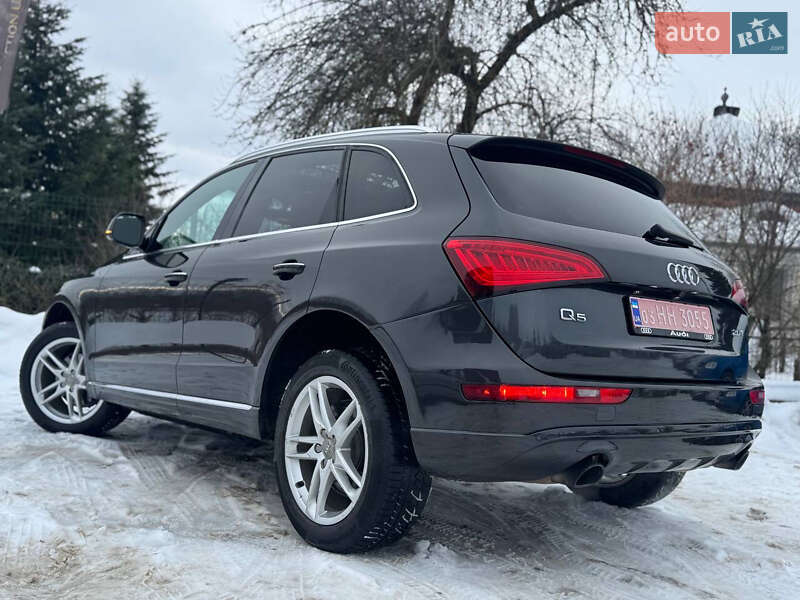 Внедорожник / Кроссовер Audi Q5 2015 в Дрогобыче