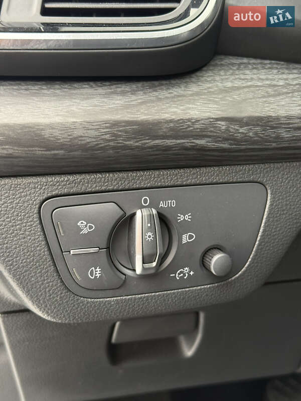 Внедорожник / Кроссовер Audi Q5 2020 в Ивано-Франковске