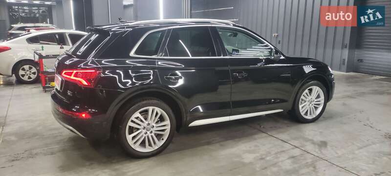 Внедорожник / Кроссовер Audi Q5 2018 в Киеве фото 42 Внедорожник / Кроссовер Audi Q5 2018 в Киеве