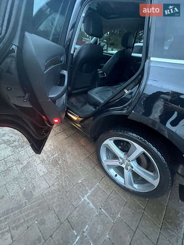 Внедорожник / Кроссовер Audi Q5 2014 в Мостиске