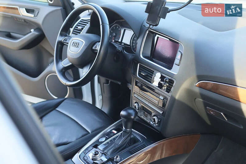 Внедорожник / Кроссовер Audi Q5 2016 в Мукачево фото 11 Внедорожник / Кроссовер Audi Q5 2016 в Мукачево