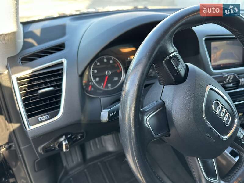 Внедорожник / Кроссовер Audi Q5 2014 в Александрие