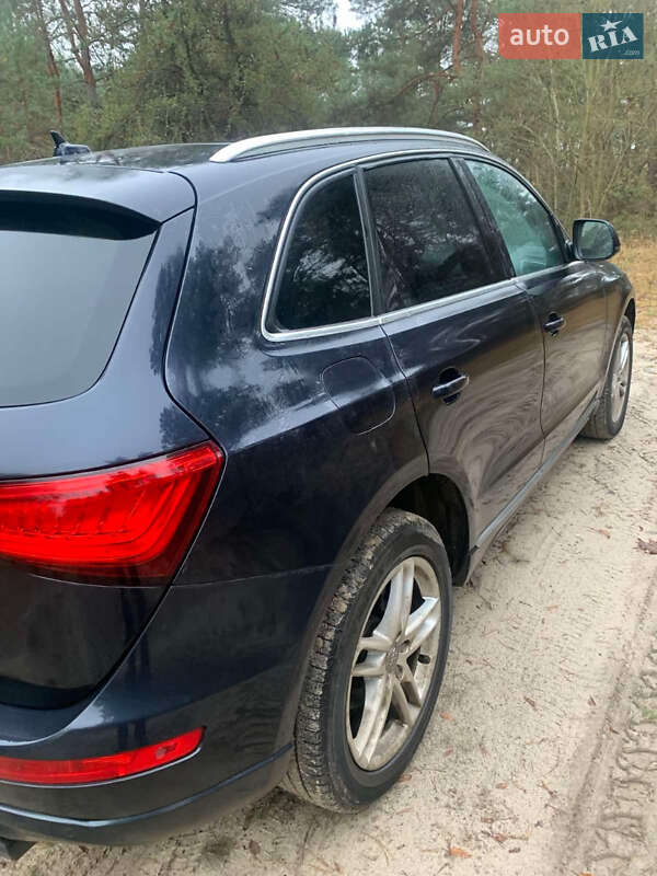Внедорожник / Кроссовер Audi Q5 2014 в Ровно