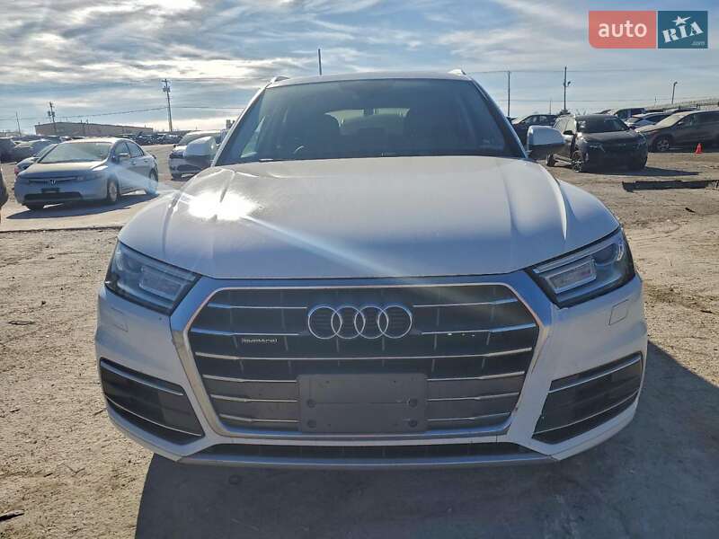 Внедорожник / Кроссовер Audi Q5 2018 в Ивано-Франковске