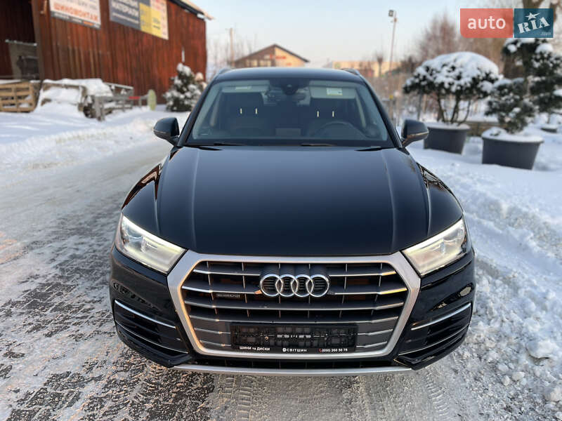 Внедорожник / Кроссовер Audi Q5 2018 в Луцке