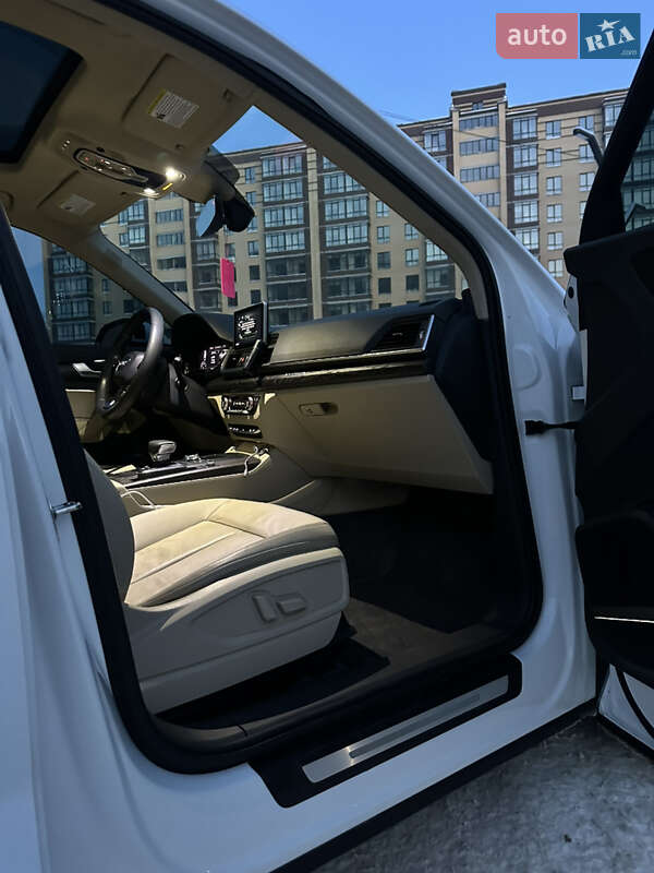 Внедорожник / Кроссовер Audi Q5 2018 в Чернигове