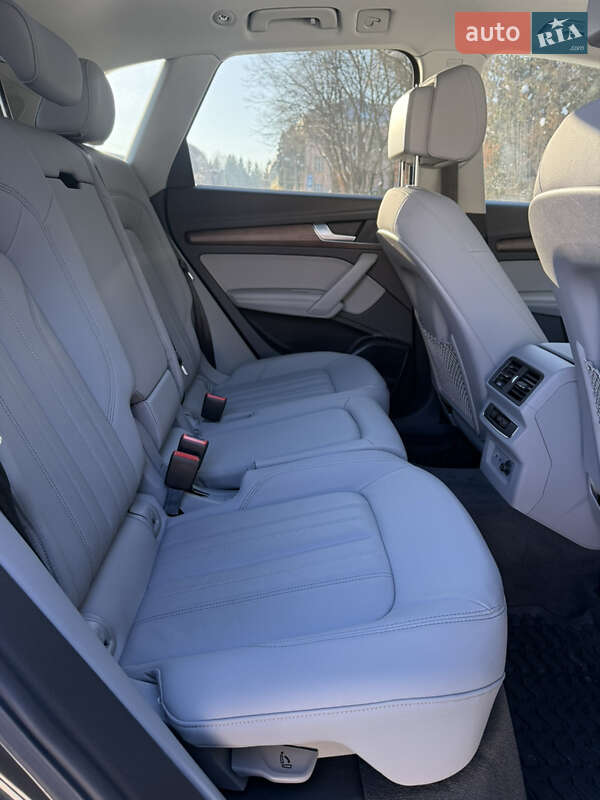 Внедорожник / Кроссовер Audi Q5 2020 в Львове