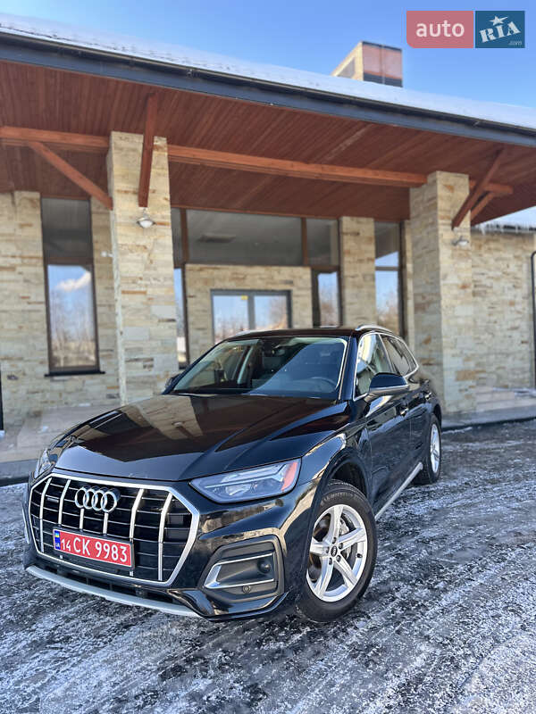 Внедорожник / Кроссовер Audi Q5 2021 в Львове