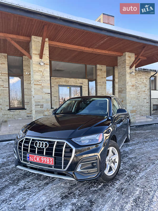 Внедорожник / Кроссовер Audi Q5 2021 в Львове