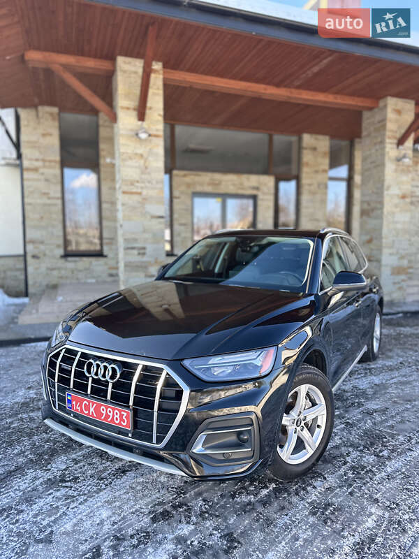 Внедорожник / Кроссовер Audi Q5 2021 в Львове