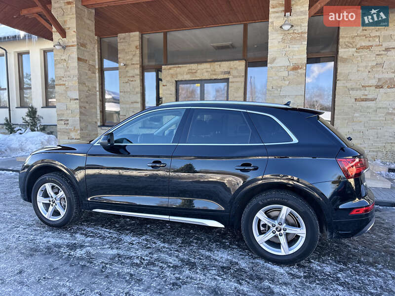 Внедорожник / Кроссовер Audi Q5 2021 в Львове