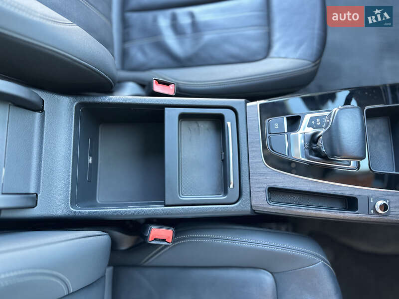 Внедорожник / Кроссовер Audi Q5 2021 в Львове