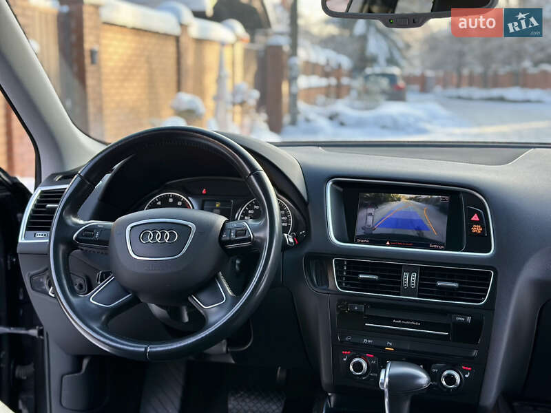 Внедорожник / Кроссовер Audi Q5 2016 в Киеве