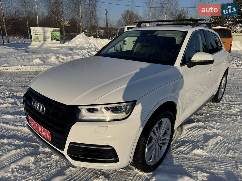Внедорожник / Кроссовер Audi Q5 2018 в Луцке