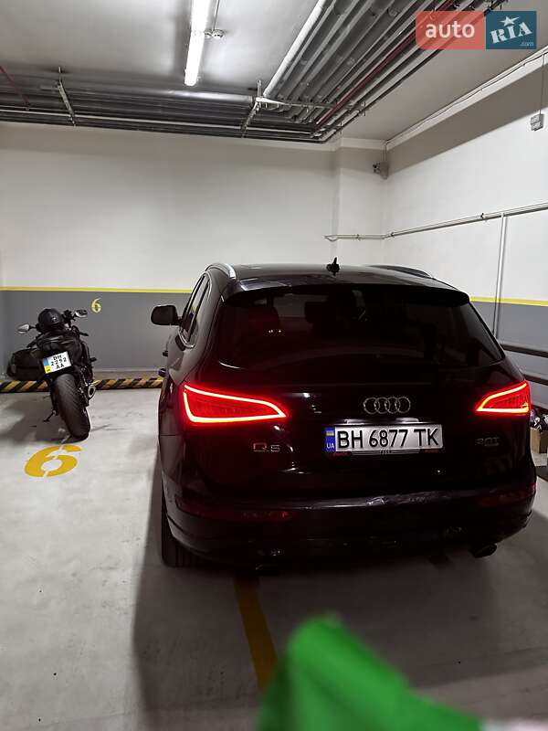 Внедорожник / Кроссовер Audi Q5 2014 в Одессе